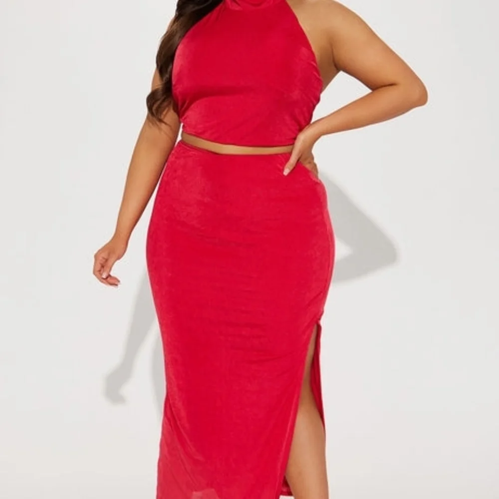 Fashion Nova Elegant Slinky Red Women's Skirt Set - Picture 1 of 3